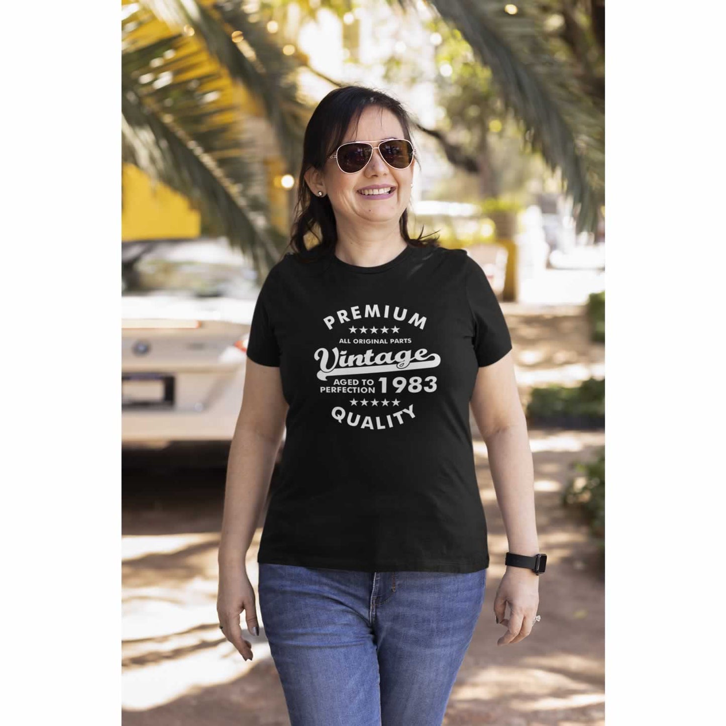 Premium Quality Vintage 40th Birthday T-Shirt For Women